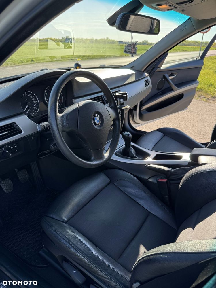 BMW Seria 3 - 8
