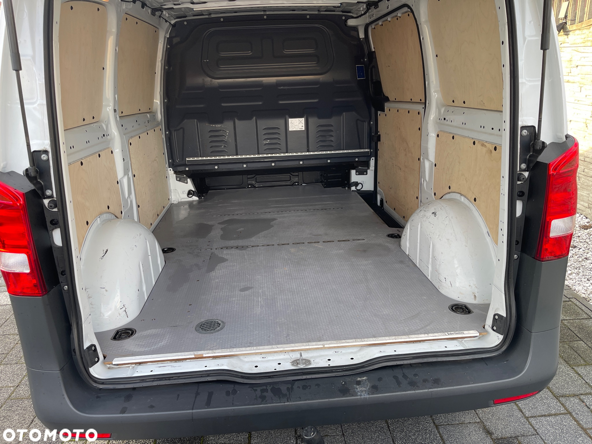 Mercedes-Benz vito - 10