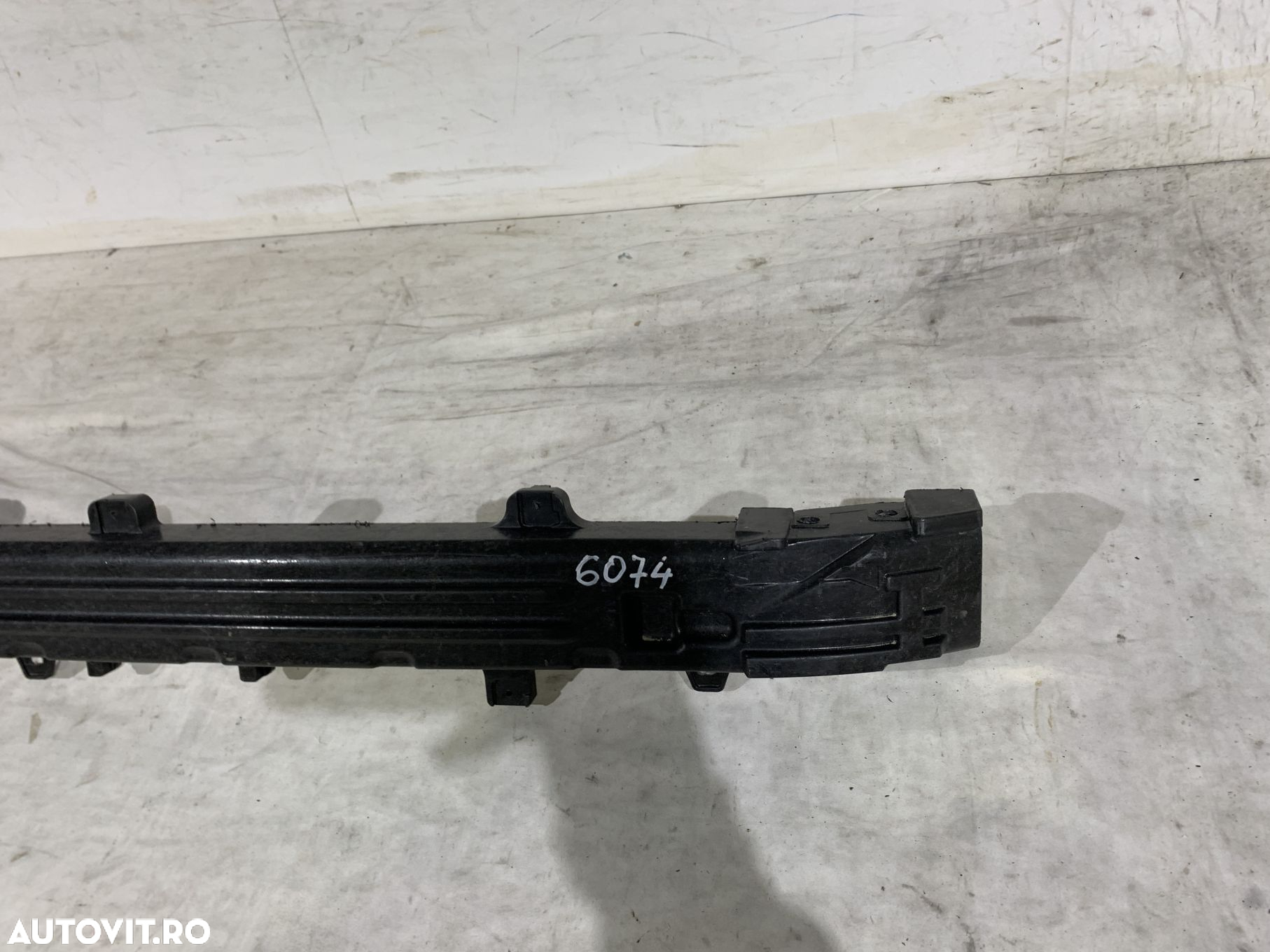 Armatura Bara spate, Hyundai Kona, 2018, 2019, 2020, 2021, 2022, cod origine OE 86631-J9100. - 2