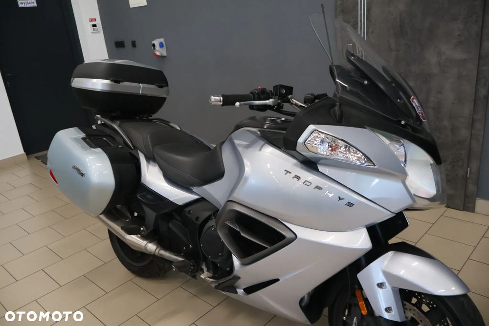 Triumph Trophy - 11