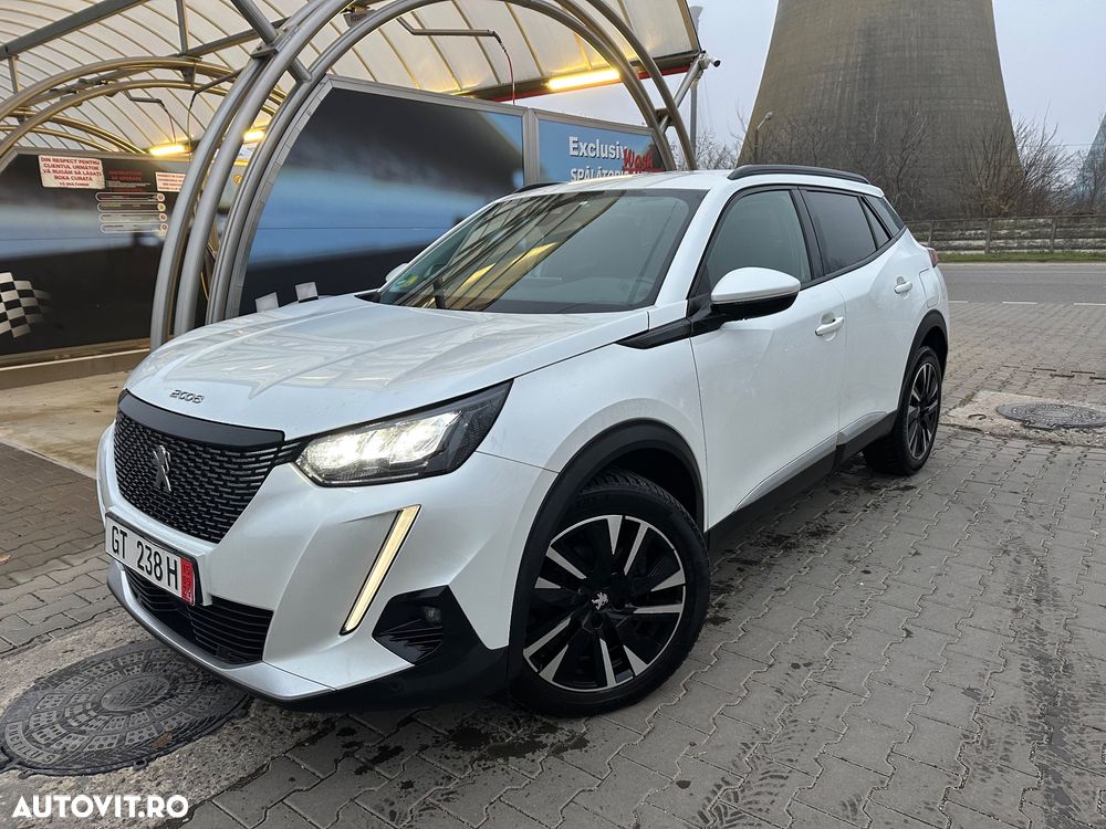 Peugeot 2008 BlueHDi 130 EAT8 GT Pack - 1