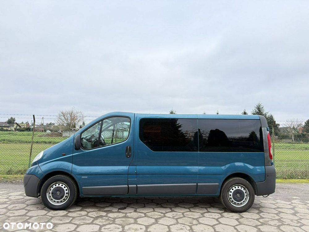 Opel Vivaro L2H1 2.9t - 2