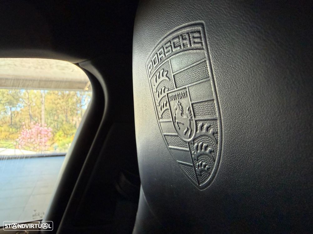 Porsche Panamera Sport Turismo - 20