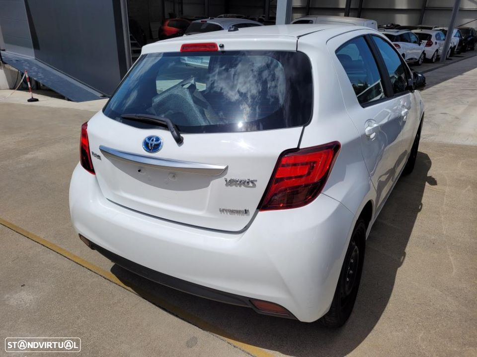 Toyota Yaris Hybrid 2017 para peças - 2
