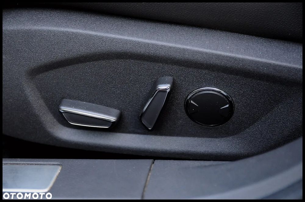 Ford Mondeo - 24