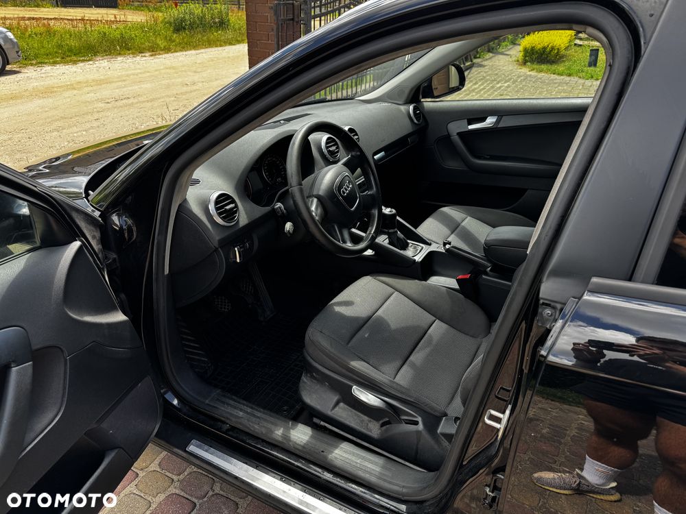 Audi A3 Sportback 1.9 TDI DPF Ambition - 10