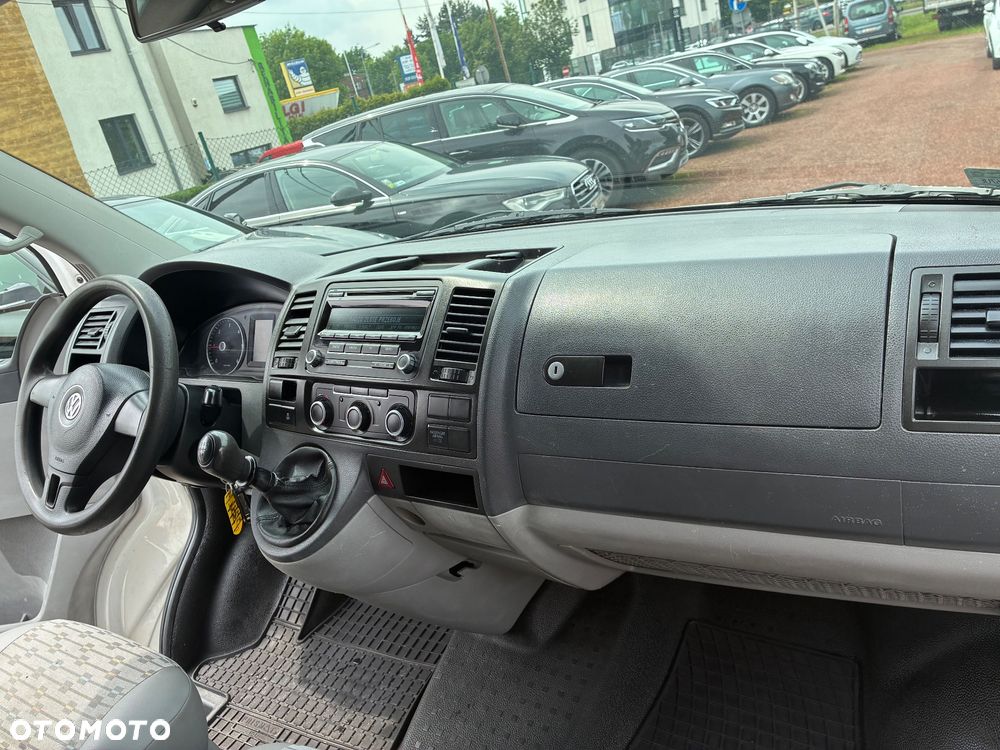 Volkswagen TRANSPORTER T5 - 14