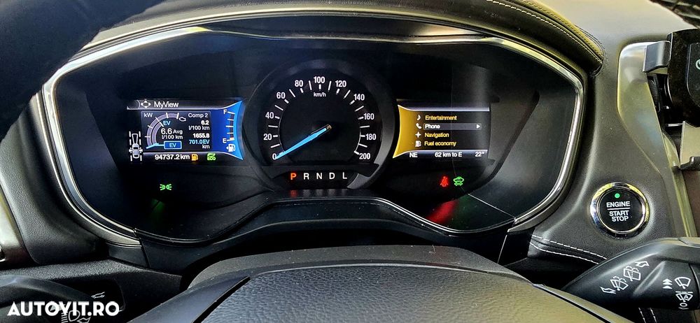 Ford Mondeo 2.0 HEV Vignale - 11
