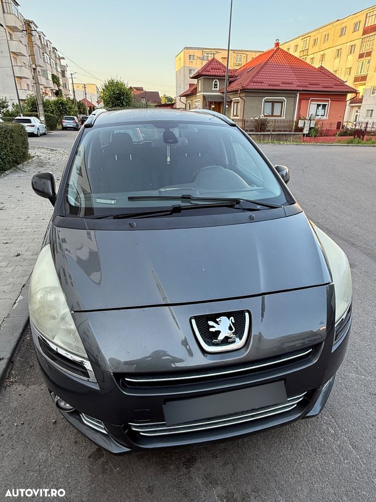 Peugeot 5008 - 1