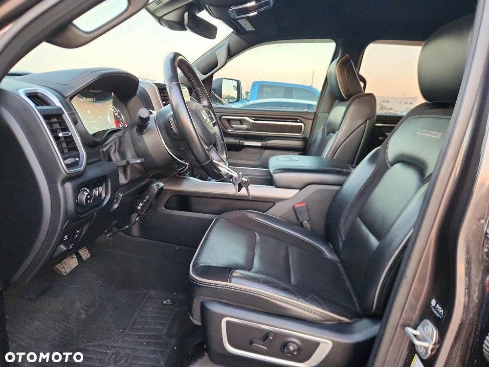 RAM 1500 5.7 Crew Cab Laramie - 8