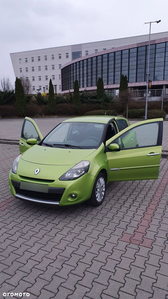 Renault Clio 1.2 16V Dynamique - 11