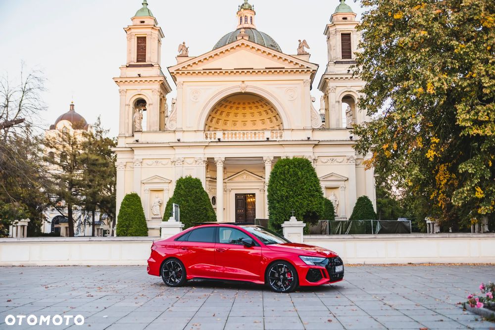 Audi RS3 Limousine TFSI Quattro S tronic - 4