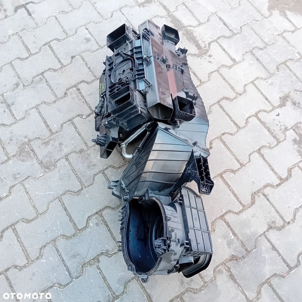 Mercedes Sprinter 910 907 Obudowa nagrzewnica bez klimatyzacji - 1