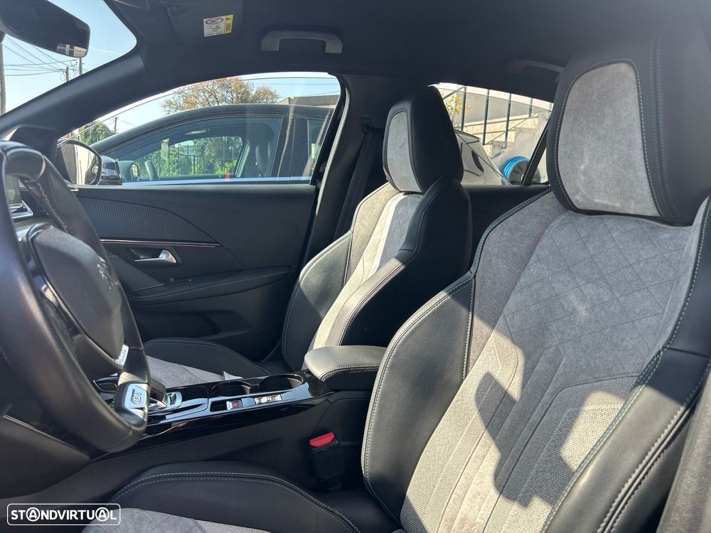 Peugeot e-208 50 kWh GT Pack - 28