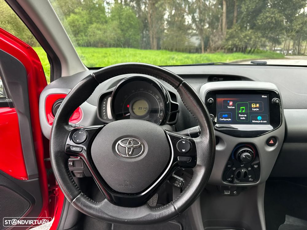 Toyota Aygo x-play - 22