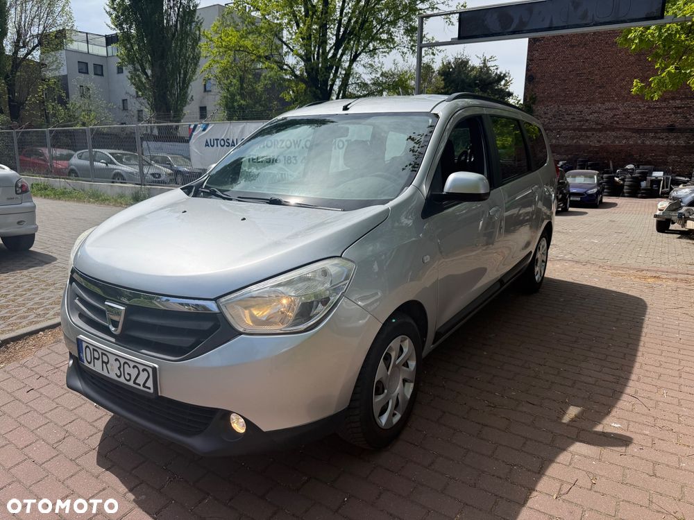 Dacia Lodgy 1.2 TCe Laureate - 1