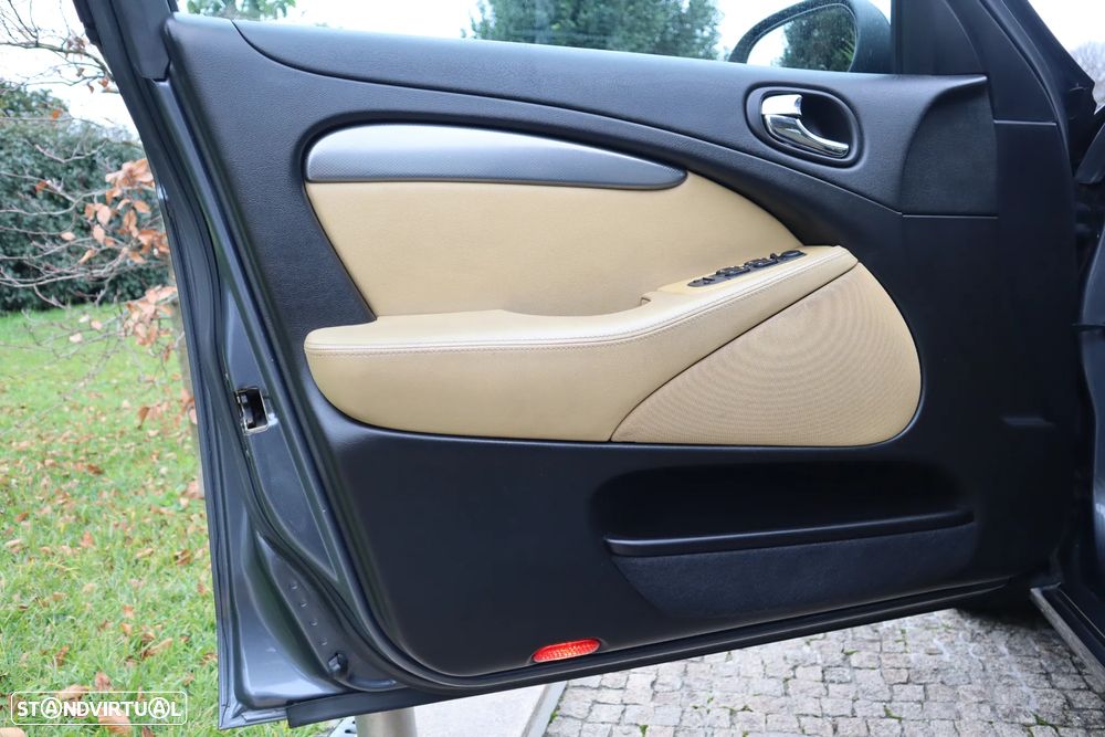 Jaguar S-Type 2.7 Twin Turbo Executive - 13