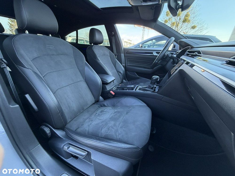 Volkswagen Arteon 2.0 TDI R-Line DSG - 36