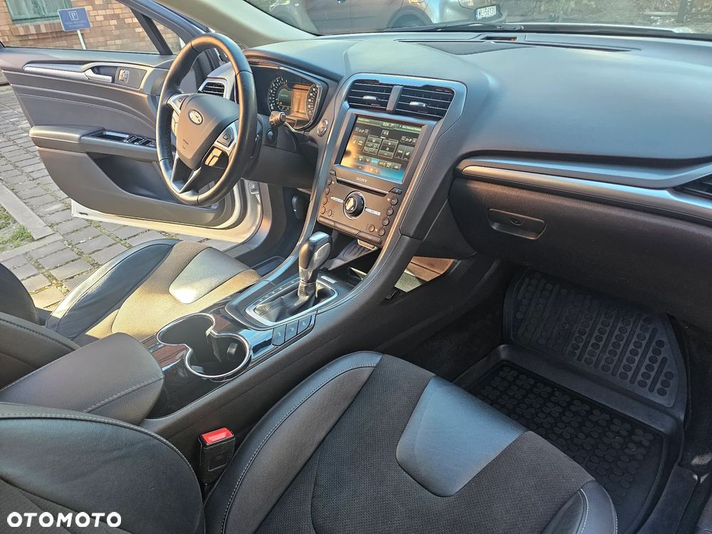 Ford Mondeo 2.0 TDCi Bi-Turbo PowerShift-Aut Titanium - 11