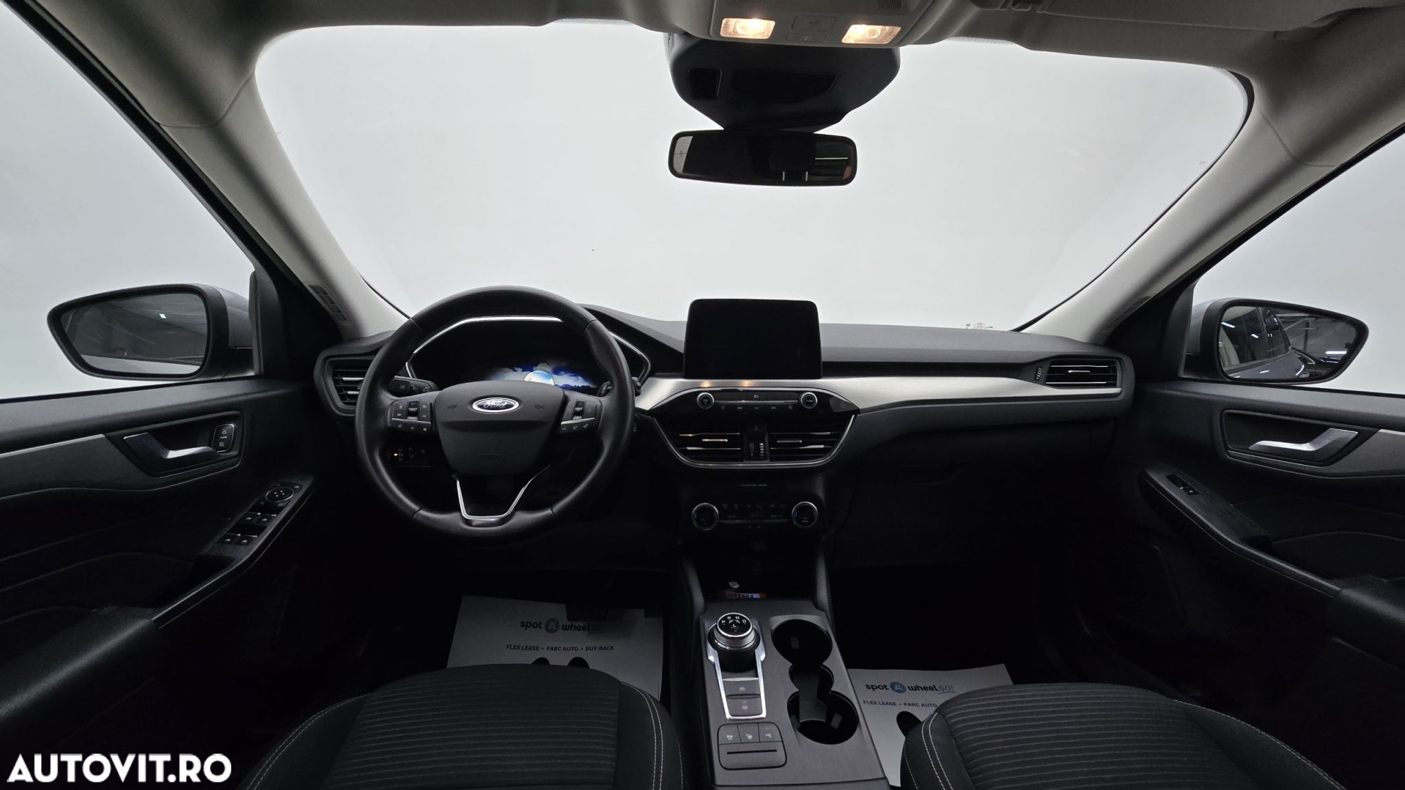 Ford Kuga - 14