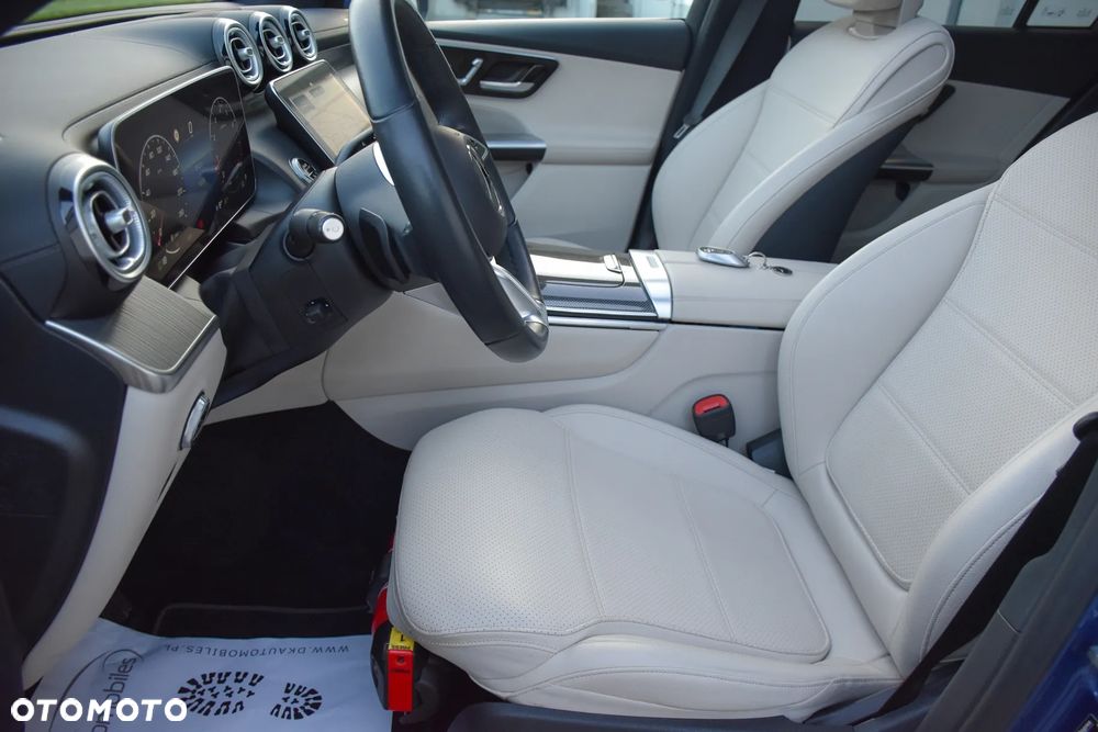 Mercedes-Benz GLC 200 4Matic 9G-TRONIC Avantgarde Advanced - 20