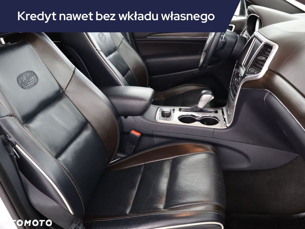 Jeep Grand Cherokee - 11