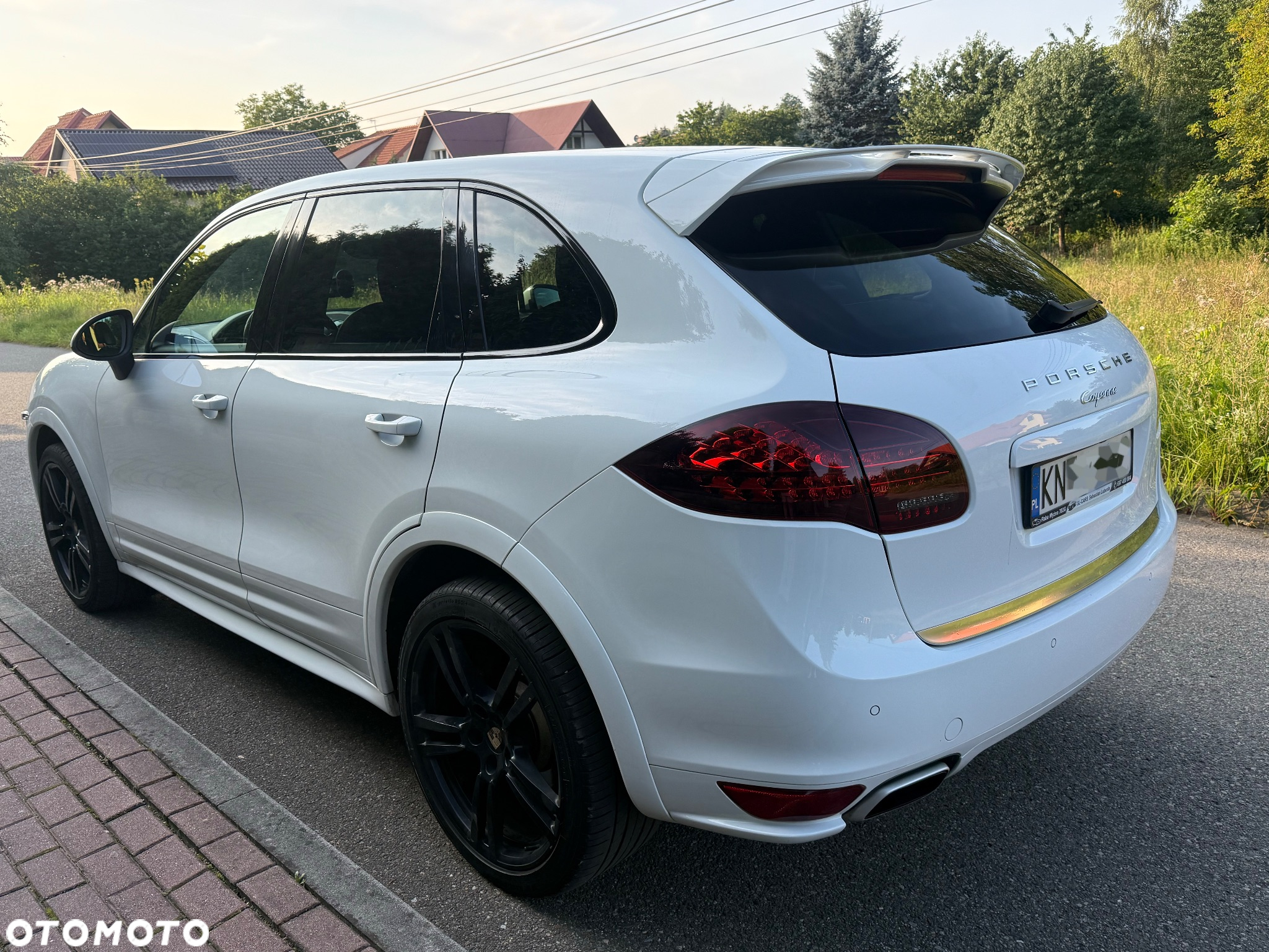 Porsche Cayenne Diesel Platinum Edition - 13