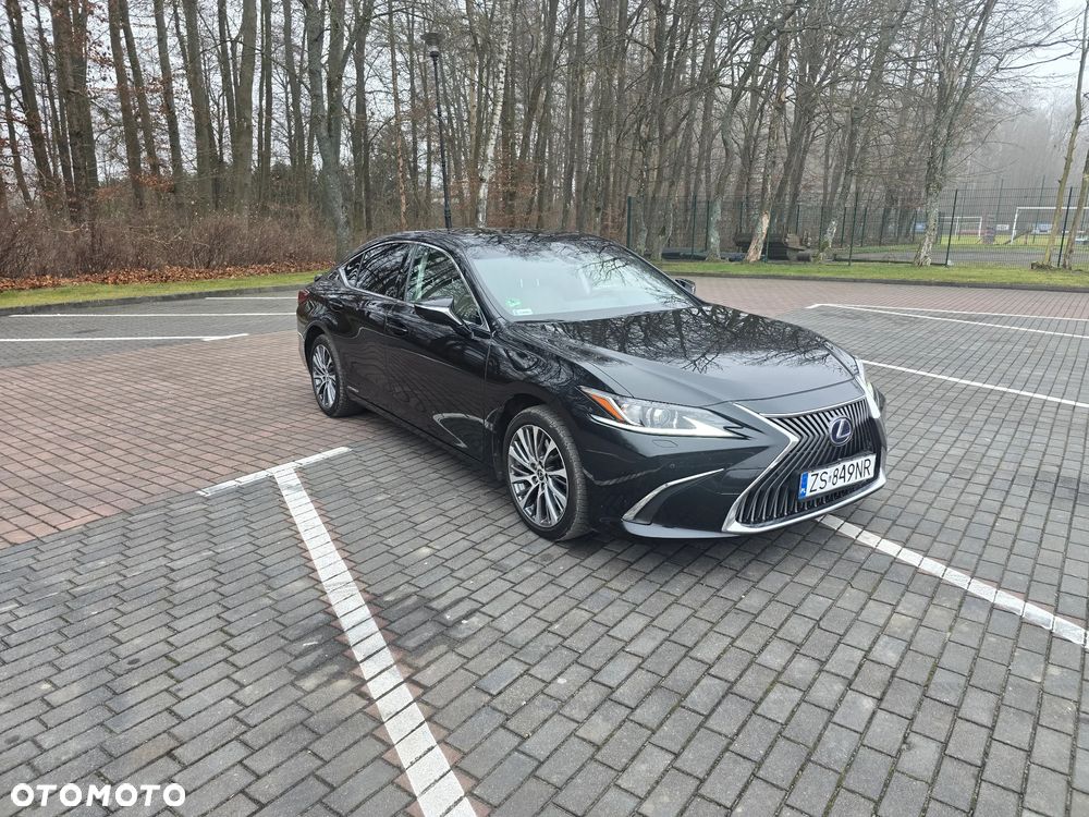 Lexus ES 300h Elegance - 2