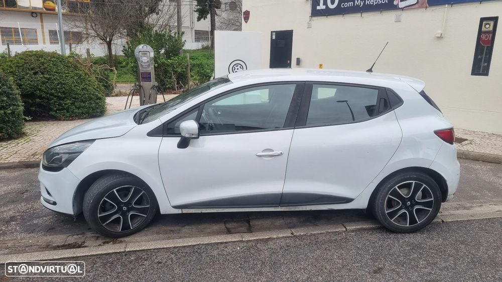 Renault Clio 1.5 dCi # - 1