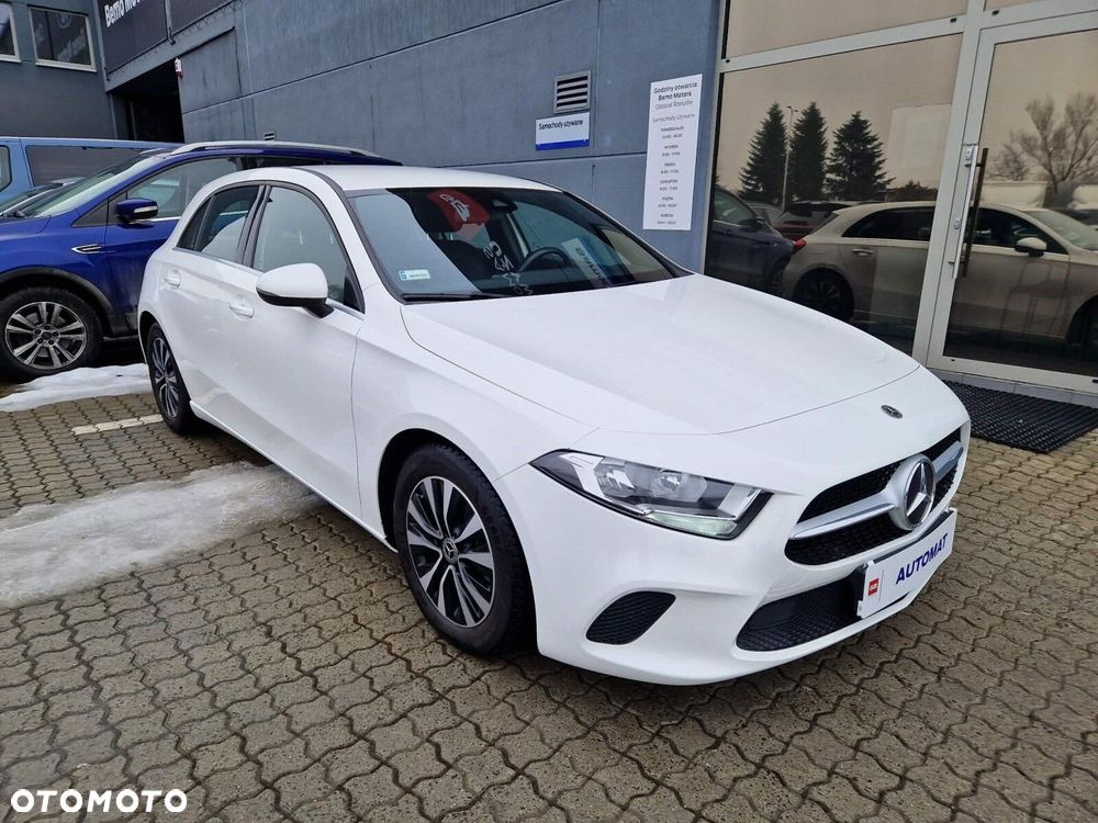 Mercedes-Benz Klasa A 180 Style 7G-DCT - 3