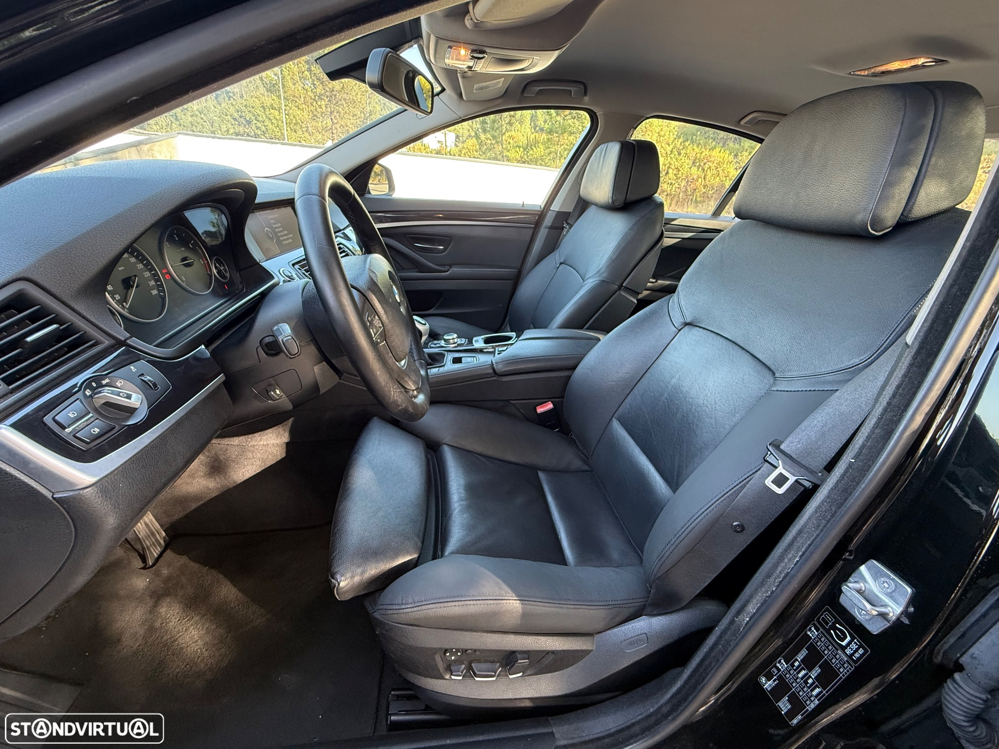 BMW 520 d EfficientDynamics - 18