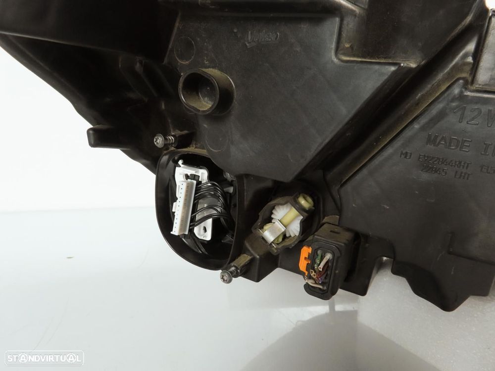 Farol LED Esquerdo Usado / Original OPEL Corsa F Hatchback 39162653 - 3