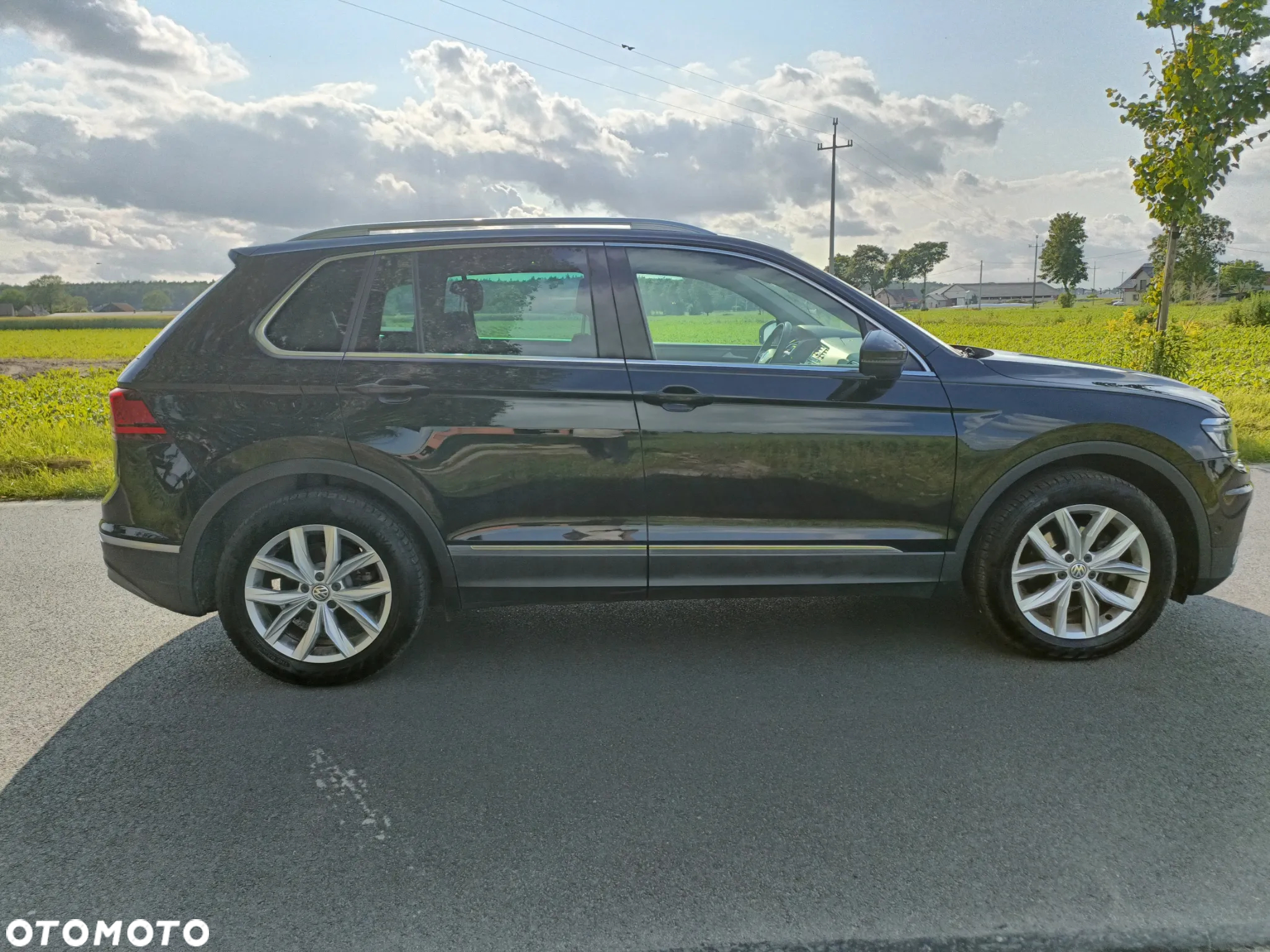 Volkswagen Tiguan - 17