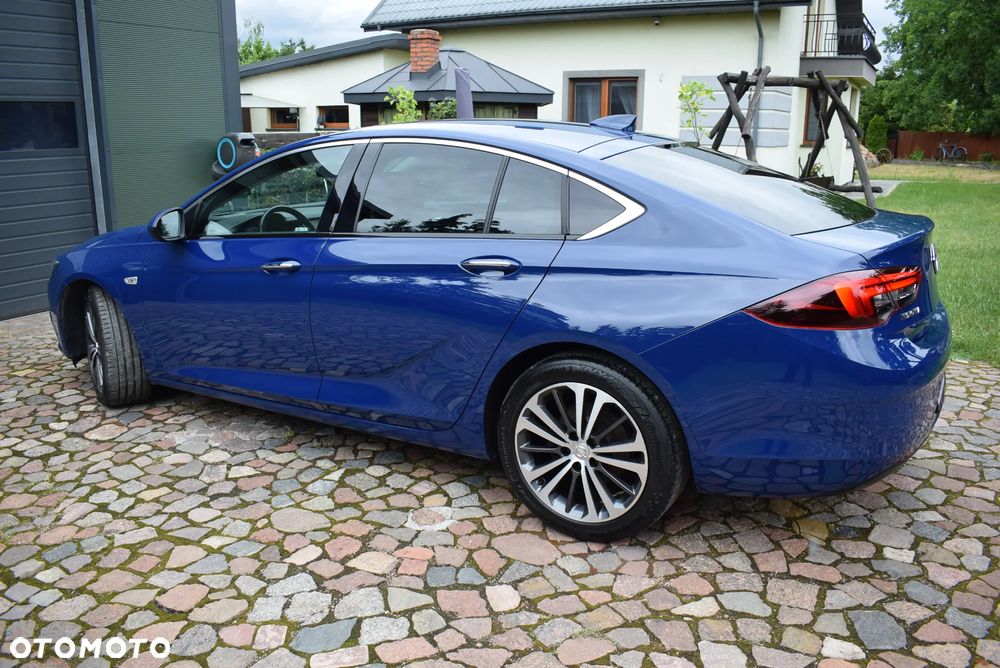 Opel Insignia - 9