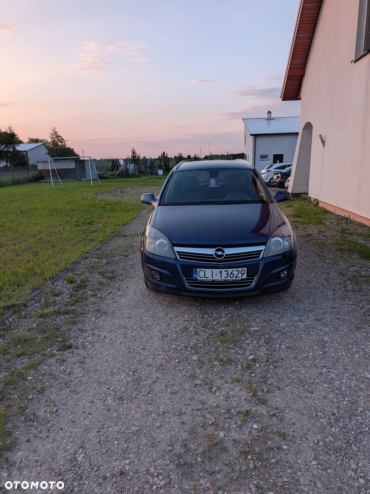Opel Astra 1.7 CDTI Cosmo - 3