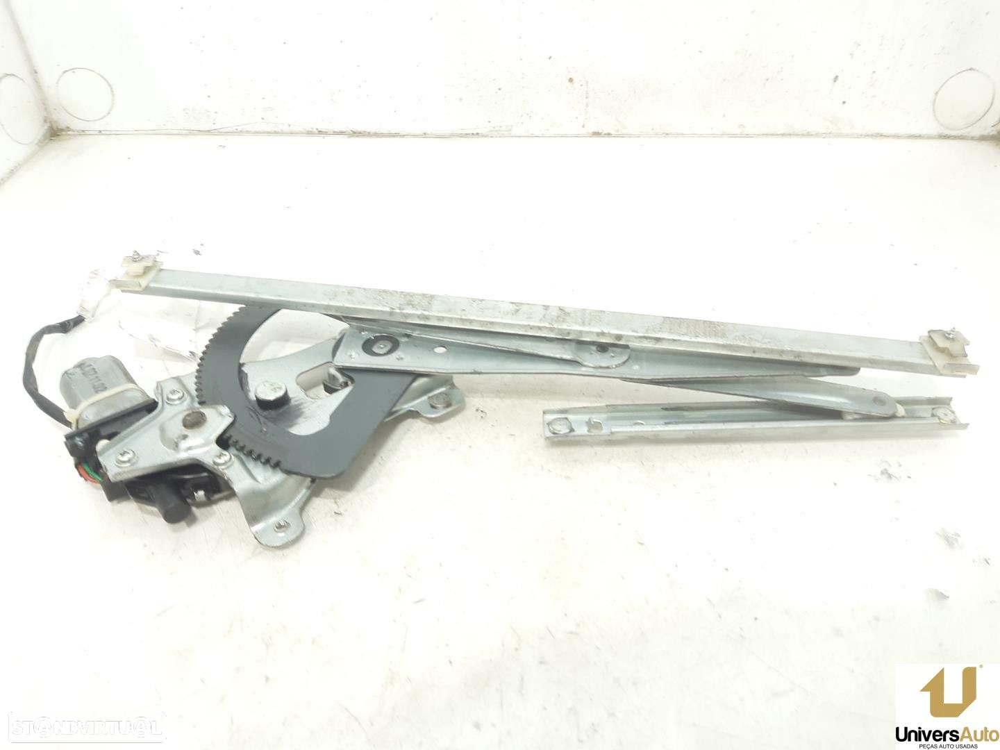 ELEVADOR DE VIDRO FRONTAL ESQUERDO CHEVROLET AVEO / KALOS SEDAN 2008 -96652141 - 4
