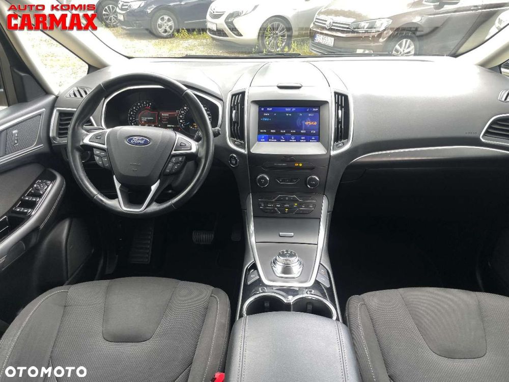 Ford S-Max - 19