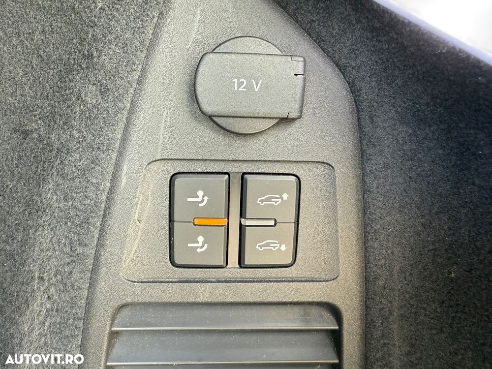 Volkswagen Touareg 3.0 V6 TDI 4Motion DPF Automatik Atmosphere - 27