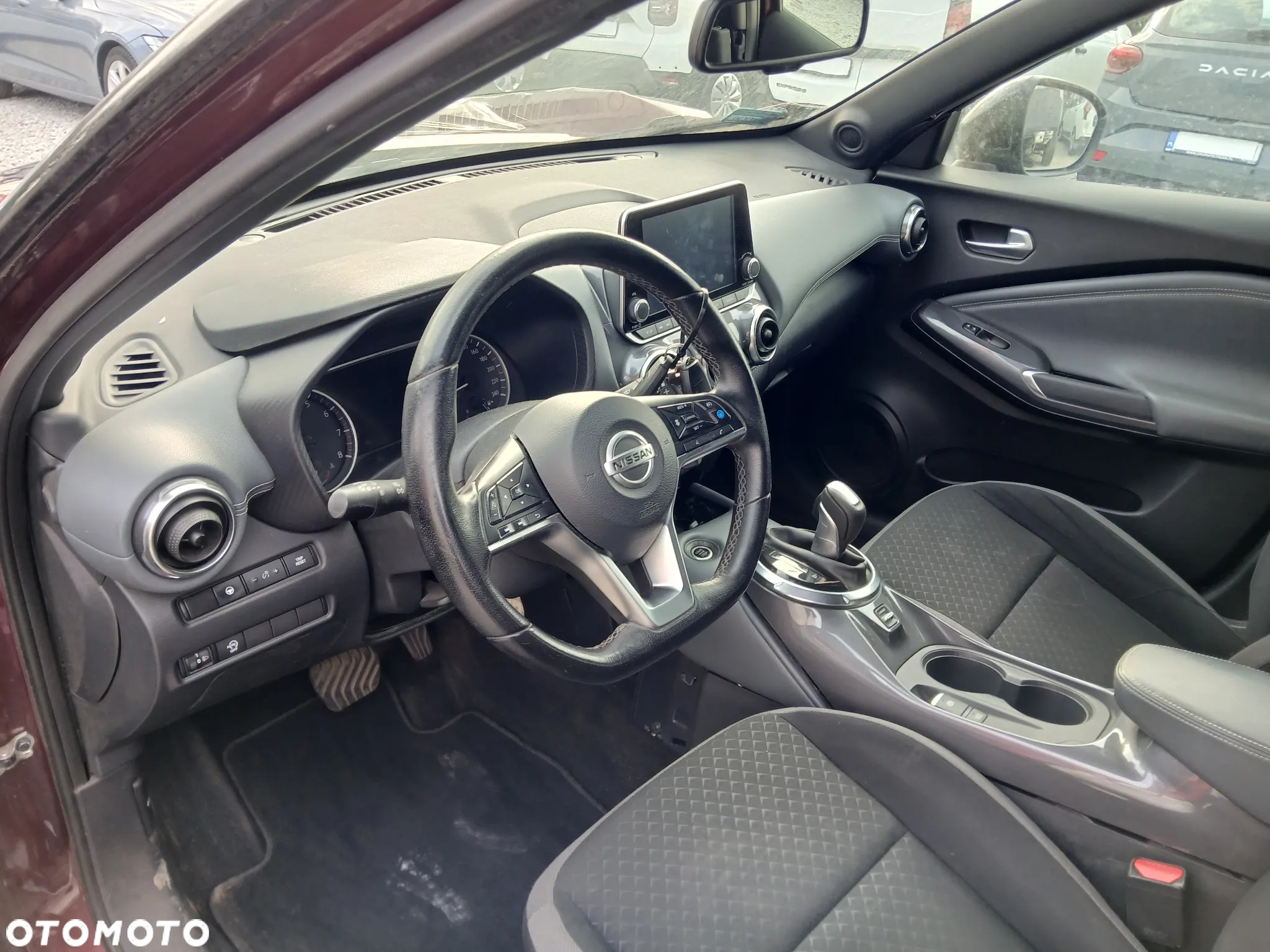Nissan Juke 1.0 DIG-T N-Connecta DCT - 9