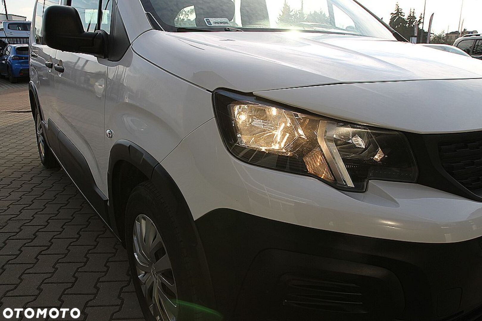 Peugeot Rifter - 11