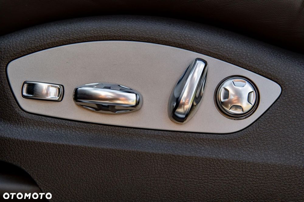 Porsche Macan S - 34