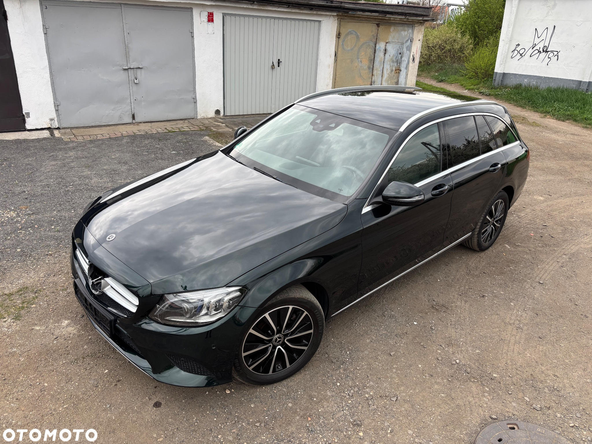 Mercedes-Benz Klasa C 220 d 4MATIC 9G-TRONIC - 9