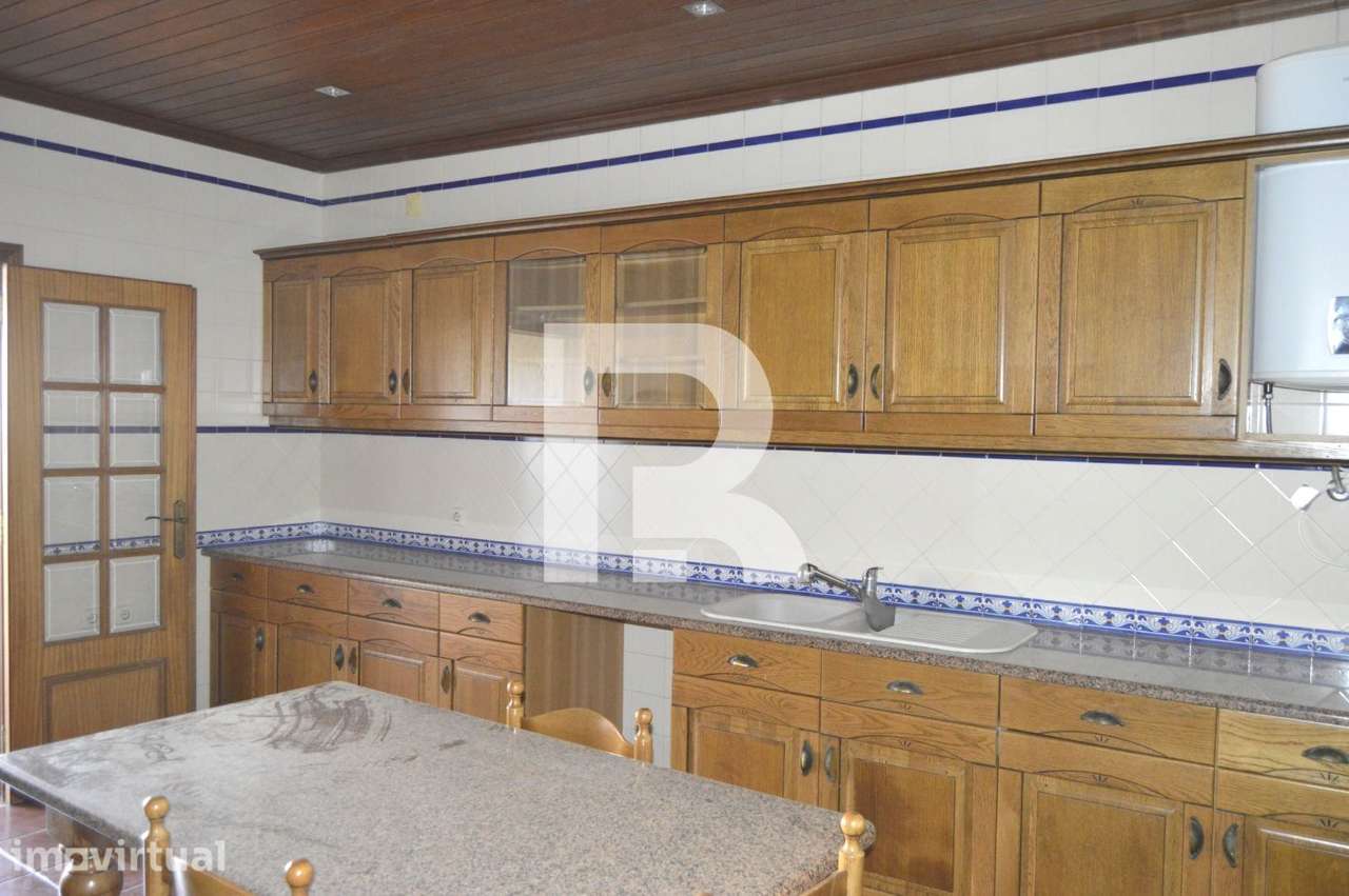 Moradia Geminada T4 com Terraço e Garagem em Salvaterra de Magos - Grande imagem: 5/31