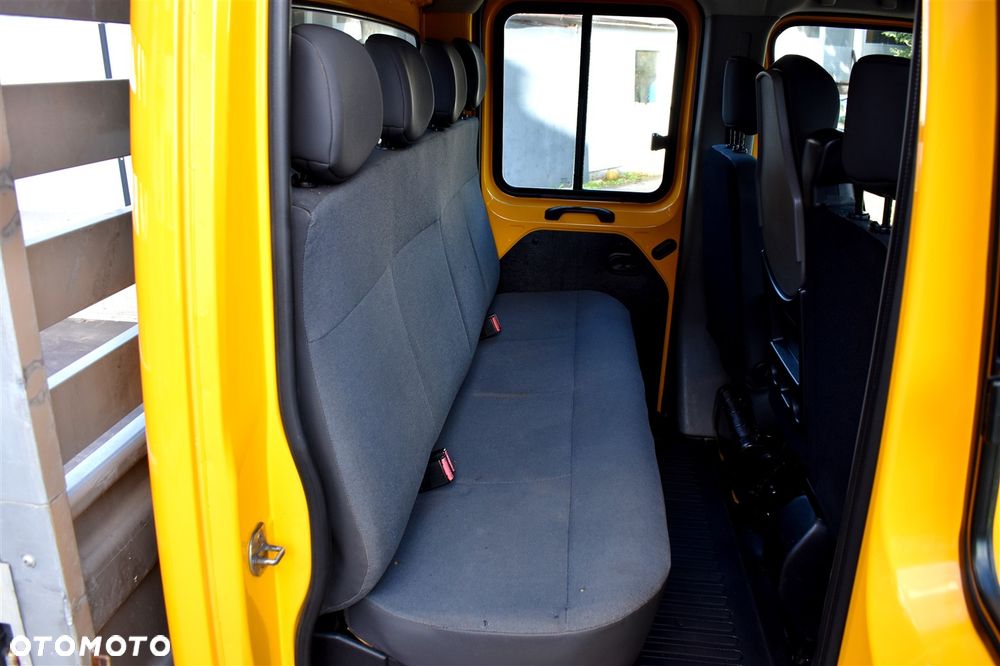 Renault MASTER doka brygadówka 7 miejsc - 21