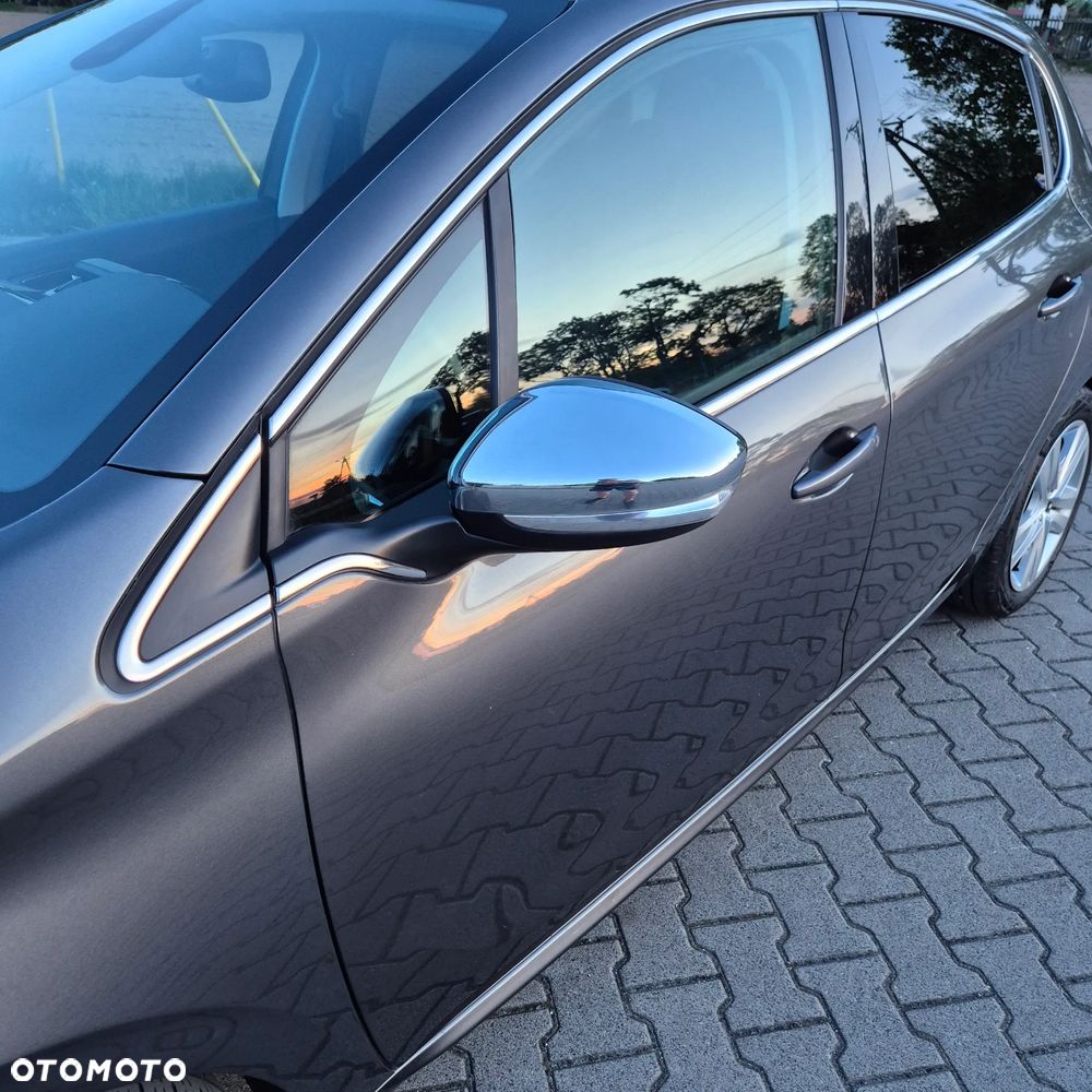 Peugeot 208 PureTech 110 Stop & Start EAT6 Allure - 11