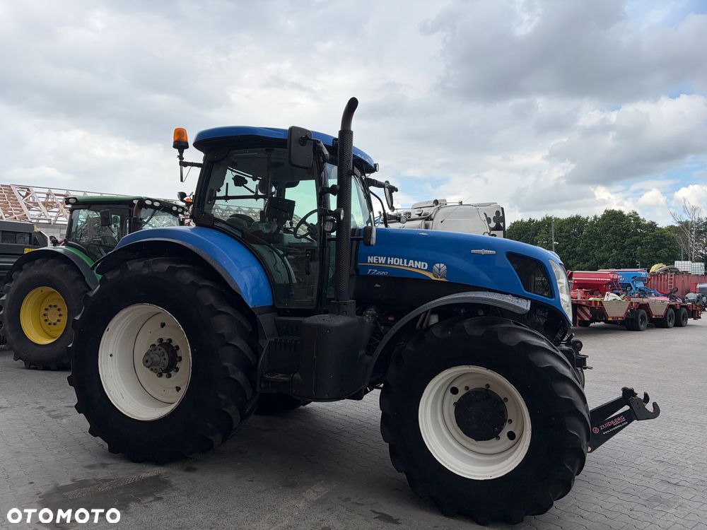 New Holland T7.220 - 14