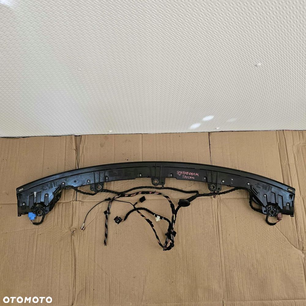 porsche taycan 9j1 lampa led blenda tył tylna lewa prawa eu - 2