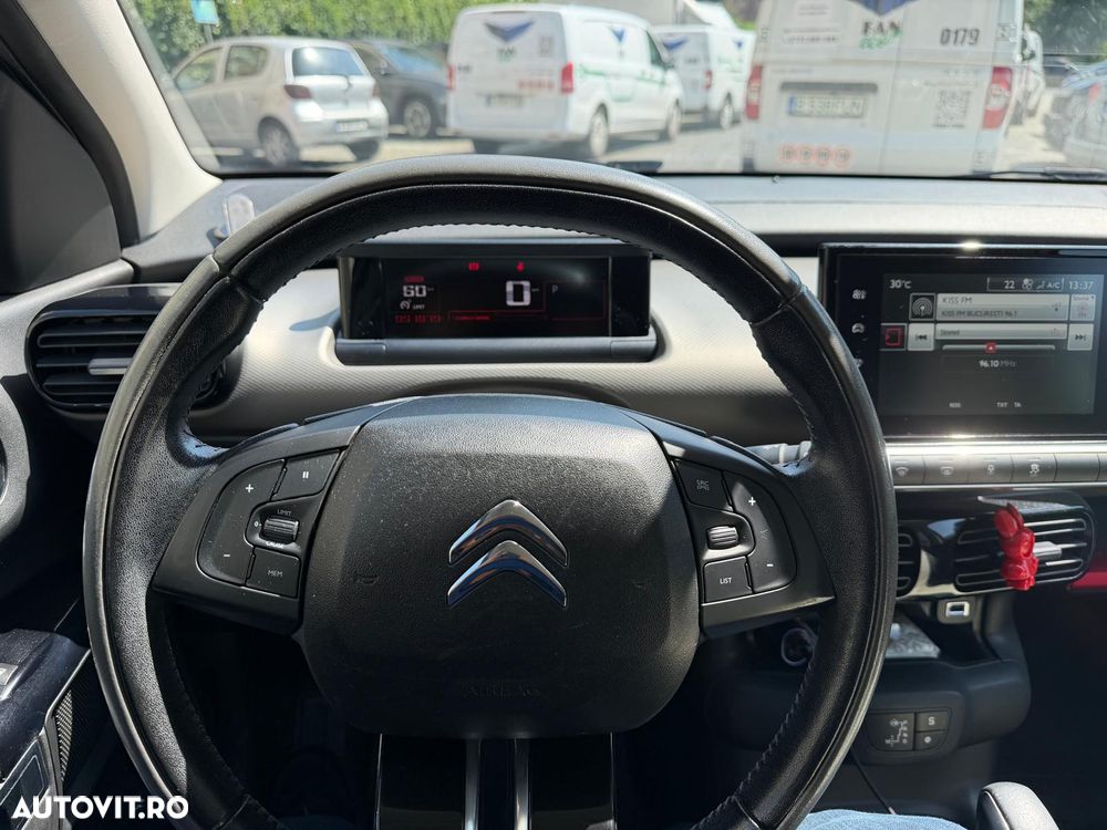 Citroën C4 Cactus 1.2 PureTech S&S EAT6 Shine - 4
