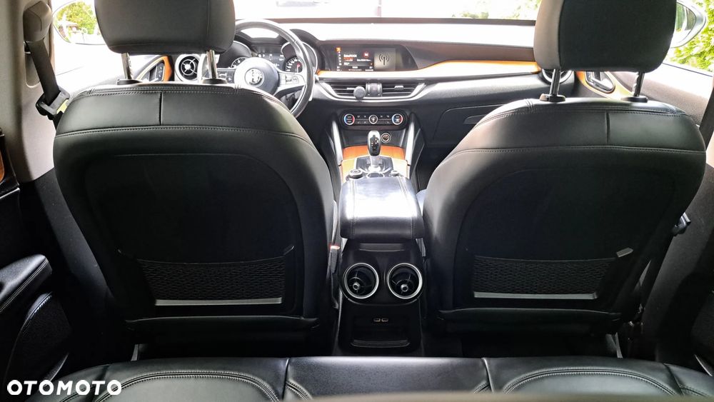 Alfa Romeo Stelvio 2.0 Turbo First Edition Q4 - 11