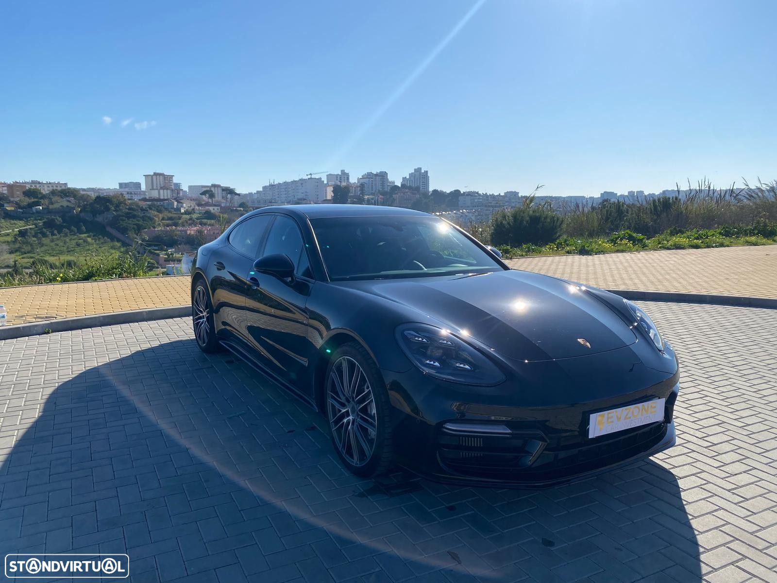 Porsche Panamera 4 E-Hybrid Platinum Edition - 4